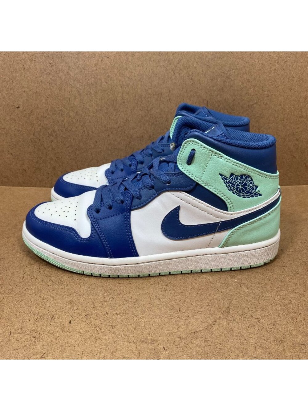 Air Jordan 1 Mid Mystic Navy Mint Foam Sneakers  Blue/White Size Mens 8.5
